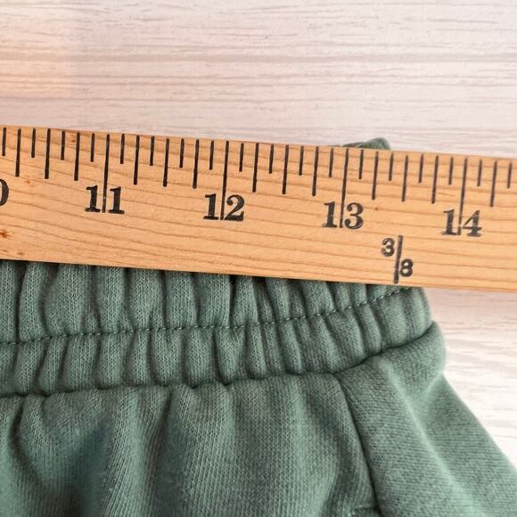 GYM SHARK Training Sweat Shorts in Green Women's Medium - Picture 12 of 14